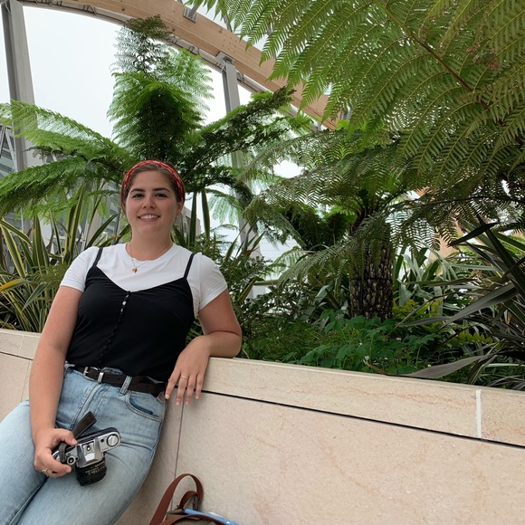 Meet your Posher, Fernanda - Picture 9 of 16